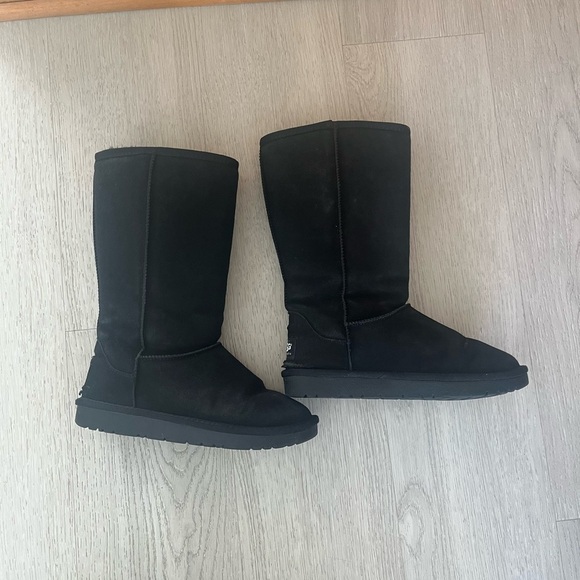 UGG Australia TALL Boot Womens Classic Black Suede Size US 7 Casual Pull On - Picture 2 of 10